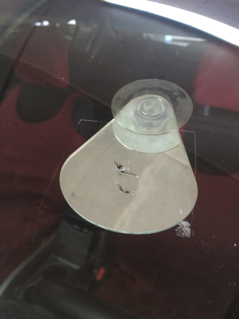 ремонт скола на лобовом стекле автомобиля Kia